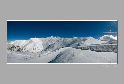 LES PYRENEES