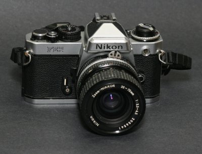 Nikon FE2