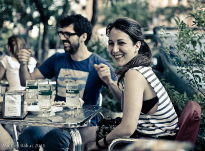 Terraza + Mahou + Sonrisa = Madrid