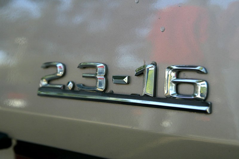 Mercedes Benz 190 2.3 16V