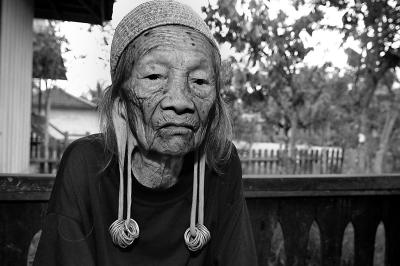 A Journey to a Native Dayak Village, Pampang