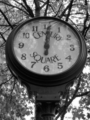 High Noon at the Square