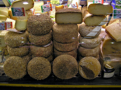 mod - P4300009 cheeses.jpg