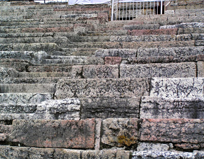 ver - P5050052 theater stairs.jpg