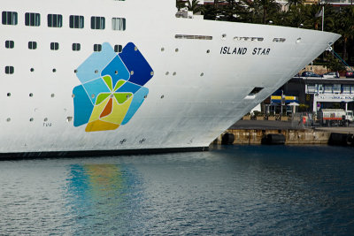 Island Star 15