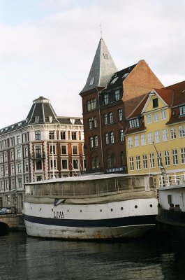 Copenhagen March-April 2004 016.JPG