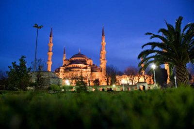 Blue Mosque ( Sultanahmet Camii )