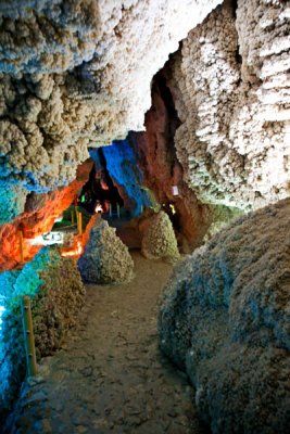 Chal Nakhjir Cave