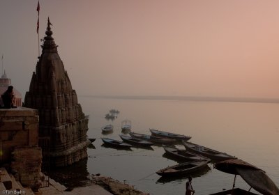 Sunrise on the Ganga