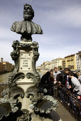 Cellini's bust at Ponte Vecchio