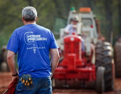 Antique Tractor Pull 162.jpg