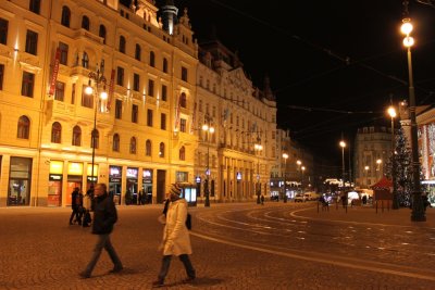The city in night 夜晚的布拉格