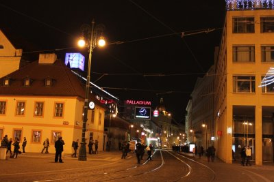 The city in night 夜晚的布拉格