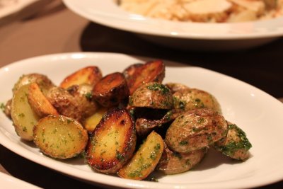 Pan-fried French potato wedge 法式烤馬鈴薯