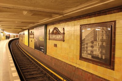 地鐵站 Underground (U-Bahn)