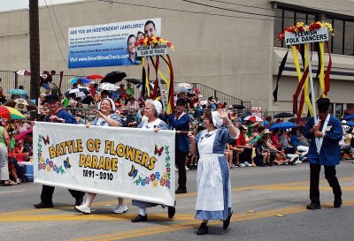THIS IS THE BEGINNING OF THE 2010 BATTLE OF FLOWERS PARADE