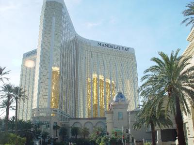 THE MANDALAY BAY HOTEL