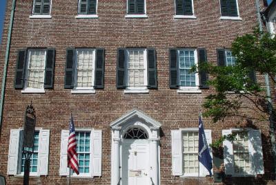 GEORGE WASHINGTON SLEPT HERE