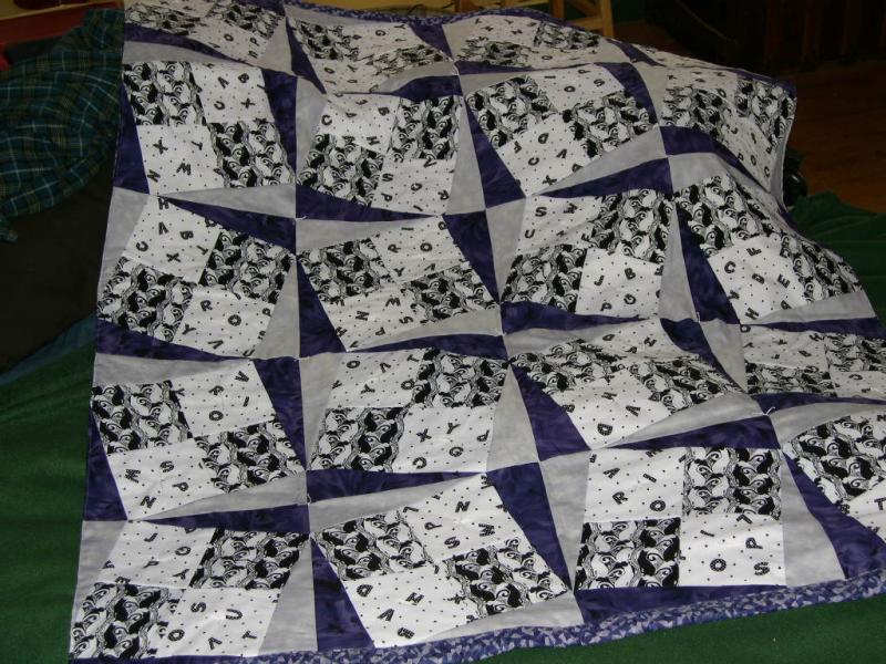 Tilted Square 03 Full Quilt