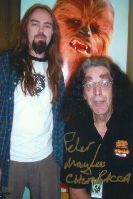 Peter_mayhew_and_me.jpg