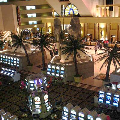 LUXOR LOBBY