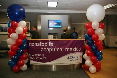 Gate for Delta flight 383-April 5, 2006 (inaugural flight from Atlanta to Acapulco)