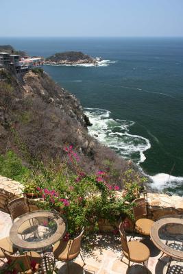 View from Flamingo Hotel in Acapulco