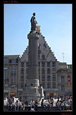 Colonne et sa Desse