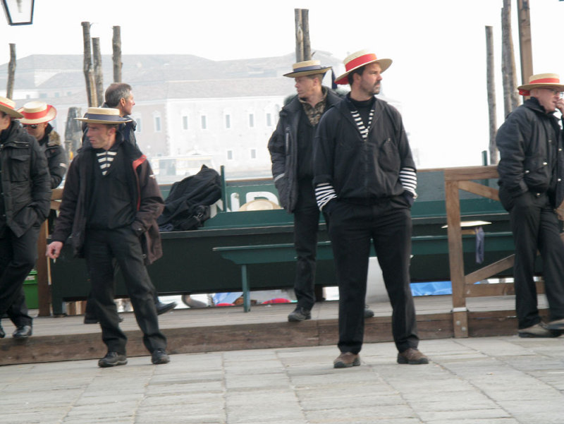 Gondolieri Waiting for Customers
