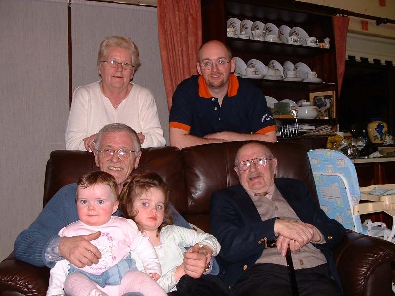 200601 Great Grandad, Uncle Colm vist to Ross 08.JPG