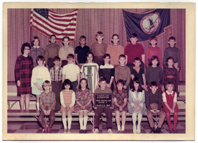 BW's 4th grade class, 03-17-69