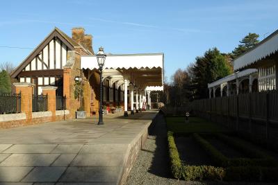 The Royal  Station Wolferton - Platform