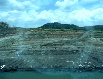 Blasting Tubes for Panama Canal Expansion