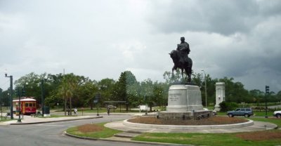 General Beauregard Statue & Red Lady Street Car