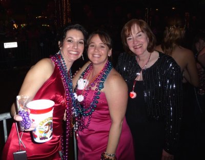 Rene, Sunnye, & Susan Waiting for the Next Float