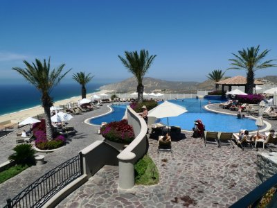 The Sky Pool at Pueblo Bonito Sunset Bay