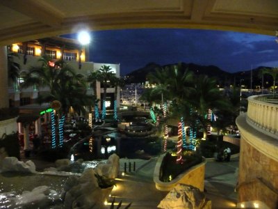 Courtyard of Puerto Paraiso Mall at Cabo Marina