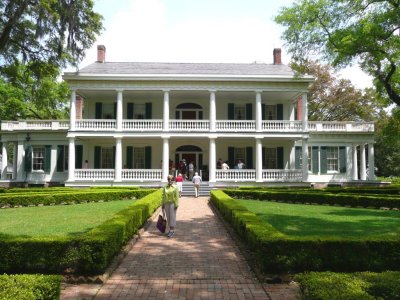 Entering Rosedown Plantation House