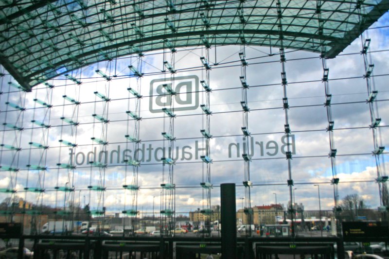 Berlin train station enclosure