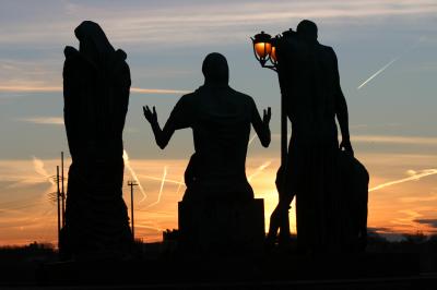 g3/60/649260/3/58090600.artmuseumsilhouette.jpg