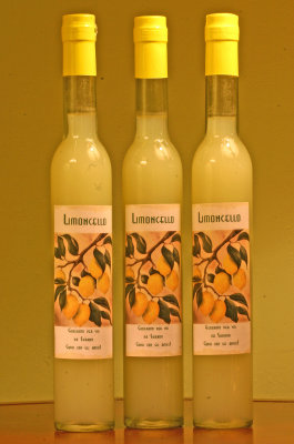 Sharon's  Homemade Limoncello