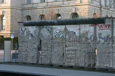 Deteriorating section of the Berlin Wall