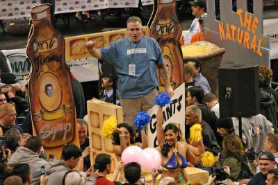 Dan the Cop's entourage at Wing Bowl