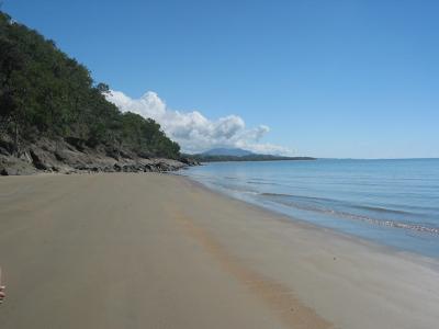 1 Stretch Of Beach, Cairns