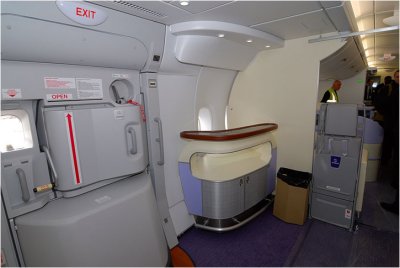 g3/60/736960/3/89624840.OmIQ8LED.jpg