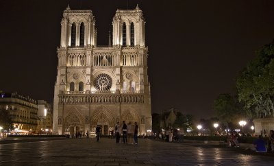 Paris<br>by Night