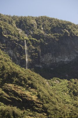 Waterfall, Doubtful Sound.jpg