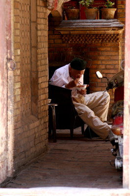Lunchtime, Kashgar, Chinese East Turkistan
