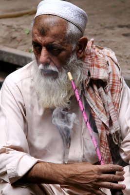 The Smoker, Peshawar, Pakistan