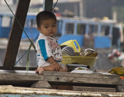 <B>Child</B> <BR><FONT SIZE=2>Can Tho, Vietnam -January 2008-</FONT>